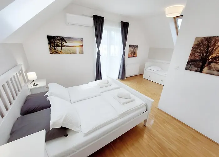 Appartamento Centrally Located, With Castle View And 2 Parkings Bled